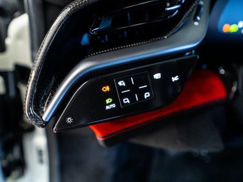 Used 2021 Ferrari SF90 Stradale image 38