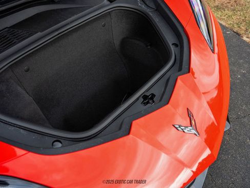 Used 2021 Chevrolet Corvette Stingray Premium Conv w/ Z51 Performance Package image 76