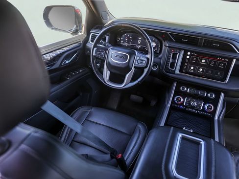 Used 2022 GMC Yukon XL Denali w/ Max Trailering Package AWD/4WD image 32