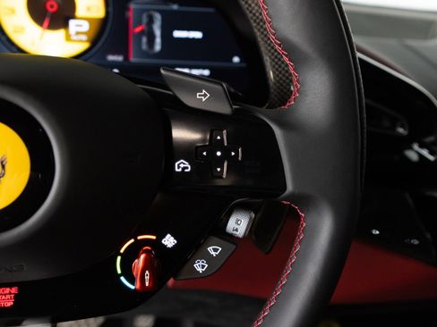 Used 2025 Ferrari Purosangue image 89