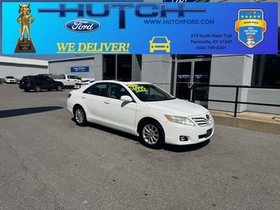 Used 2011 Toyota Camry XLE w/ SE/XLE Extra-Value Pkg