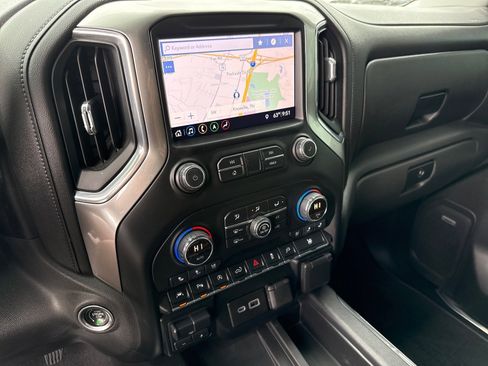Used 2019 Chevrolet Silverado 1500 LTZ w/ LTZ Premium Package image 18