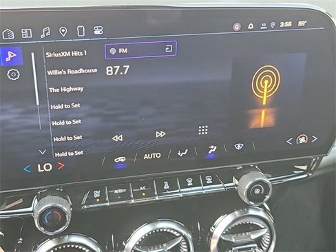 New 2025 Chevrolet Blazer EV LT w/ Midnight/Sport Edition image 30