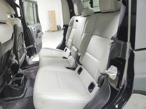 Used 2021 Jeep Gladiator Mojave image 33