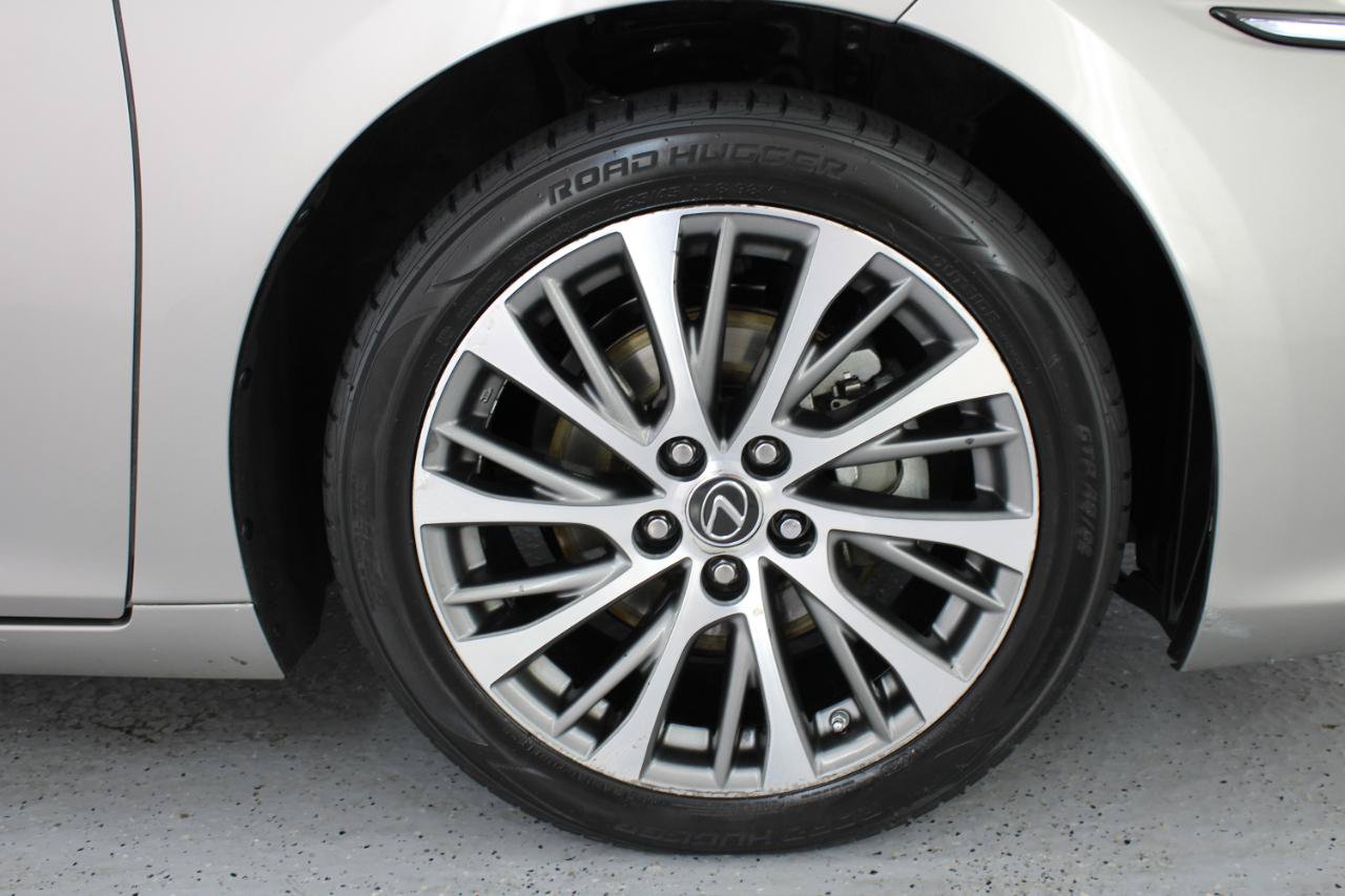 Used 2019 Lexus ES 350 w/ Premium Package FWD image 70