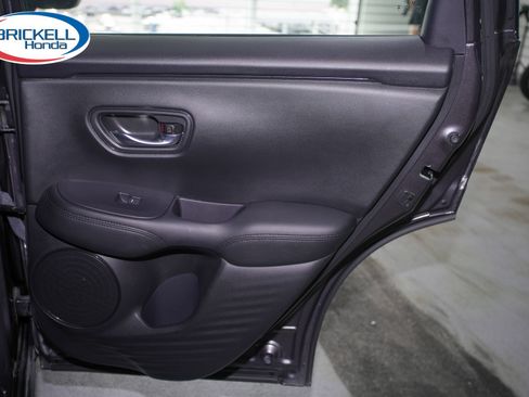 Certified 2024 Honda HR-V LX image 15