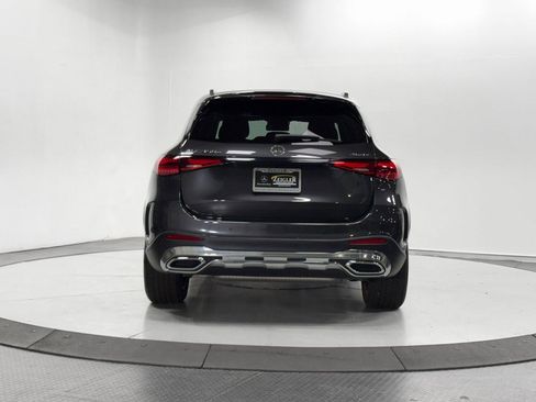 Certified 2025 Mercedes-Benz GLC 350e GLC 350e w/ AMG Line image 30