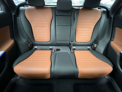 New 2026 Mercedes-Benz GLC 300 4MATIC image 15