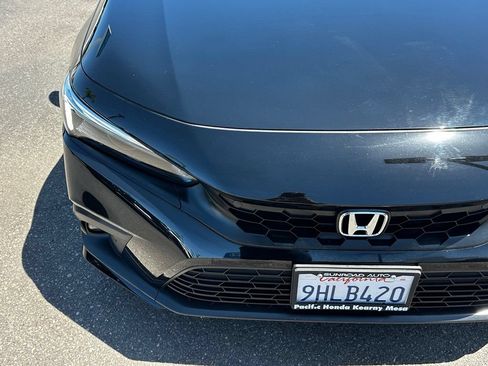 Certified 2023 Honda Civic Sport Touring image 4