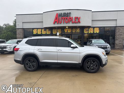 Used 2019 Volkswagen Atlas SEL image 1