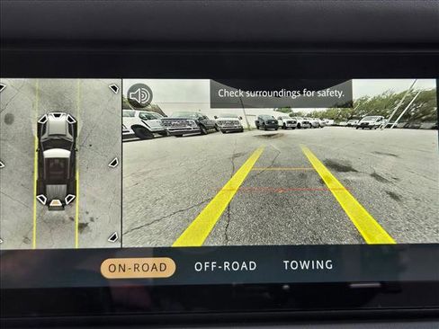 Used 2024 Land Rover Defender 110 X-Dynamic SE image 13