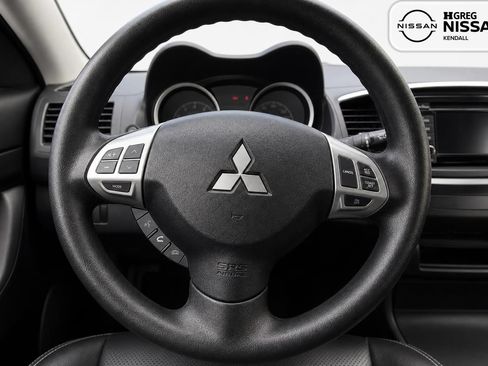 Used 2017 Mitsubishi Lancer ES FWD image 8