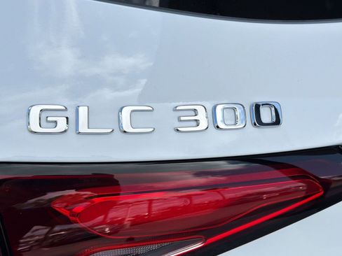 Used 2026 Mercedes-Benz GLC 300 image 31