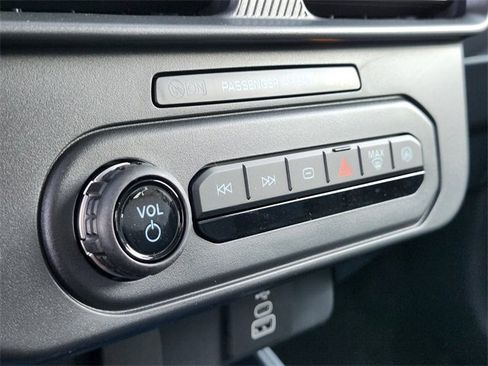 New 2025 Ford Maverick XLT w/ XLT Luxury Package image 25