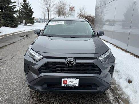 Certified 2022 Toyota RAV4 XLE image 33