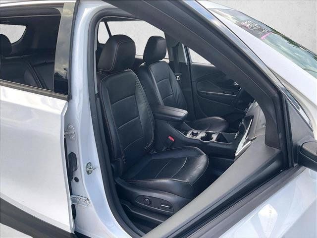 Used 2019 GMC Terrain SLT w/ Preferred Package FWD image 9