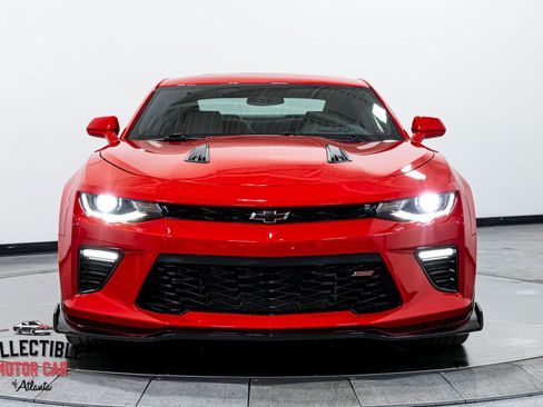 Used 2016 Chevrolet Camaro SS RWD image 32