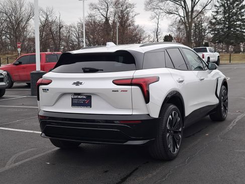 Used 2024 Chevrolet Blazer EV RS image 5