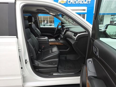 Used 2018 Chevrolet Suburban Premier w/ Max Trailering Package image 54