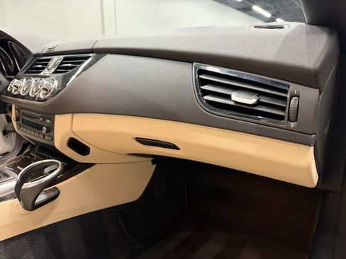 Used 2016 BMW Z4 sDrive28i RWD image 44