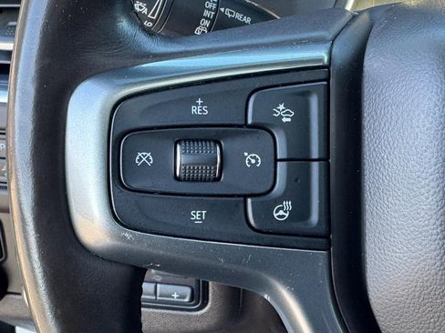 Used 2021 Chevrolet Suburban Z71 w/ Z71 Signature Package image 22