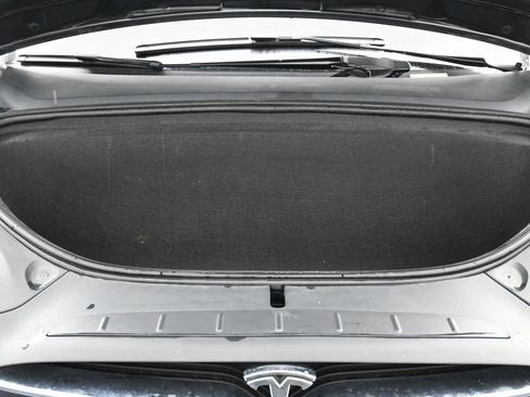 Used 2021 Tesla Model X Long Range image 49