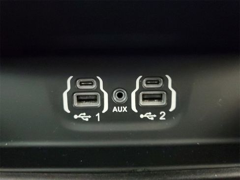 Used 2020 RAM 1500 Laramie image 21