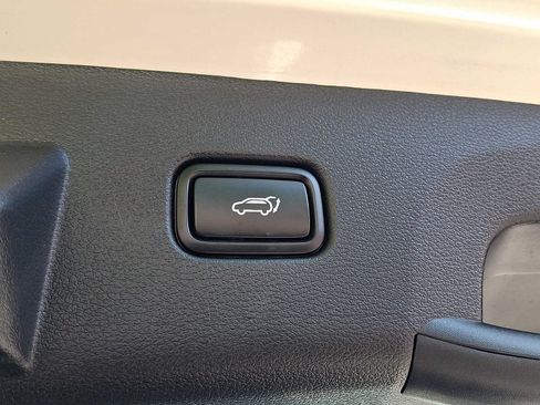 Used 2024 Kia Sportage SX Prestige AWD/4WD image 32