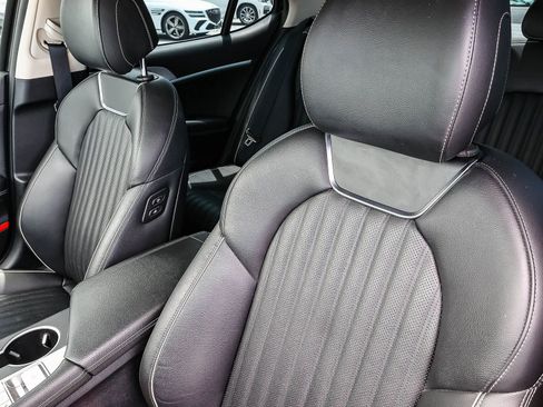 Used 2026 Genesis G70 2.5T Prestige RWD image 29