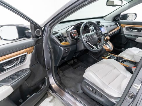 Used 2020 Honda CR-V Touring image 12