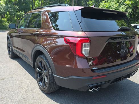 Used 2020 Ford Explorer ST w/ ST Street Pack AWD/4WD image 5