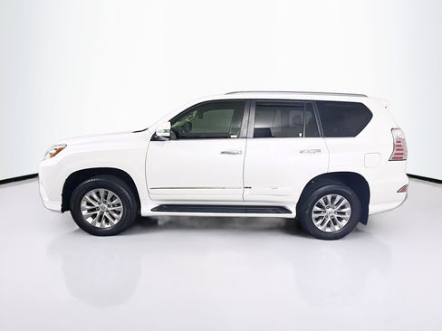 Used 2018 Lexus GX 460 Premium w/ Premium Package AWD/4WD image 4