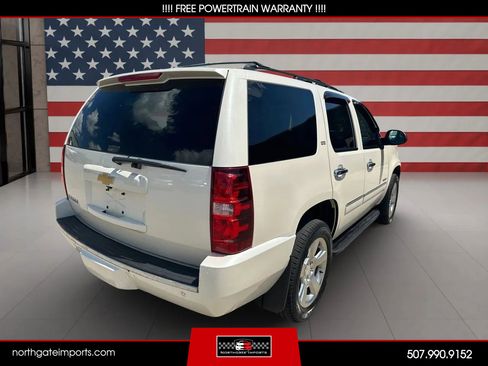 Used 2013 Chevrolet Tahoe LTZ image 3