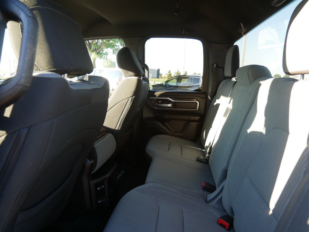 Used 2023 RAM 1500 Big Horn AWD/4WD image 10