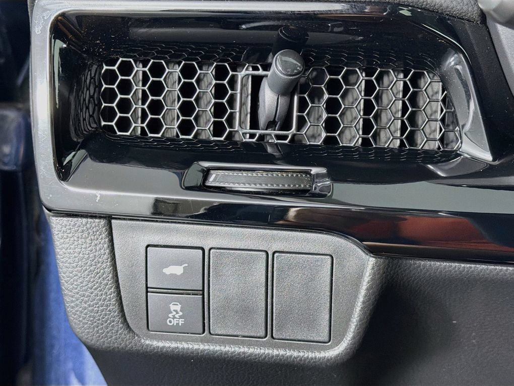 Used 2024 Honda CR-V EX-L image 15