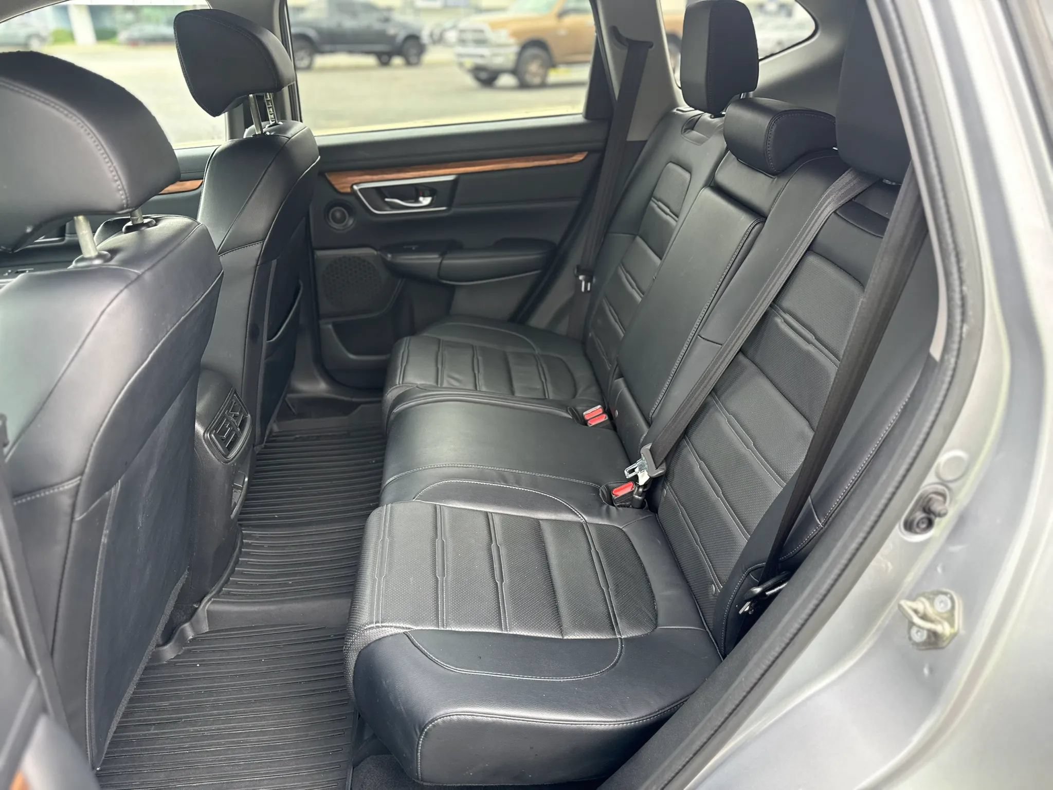Used 2017 Honda CR-V EX-L image 12