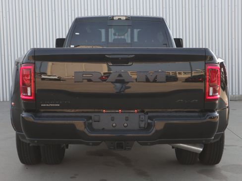 New 2026 RAM 3500 Limited AWD/4WD image 7