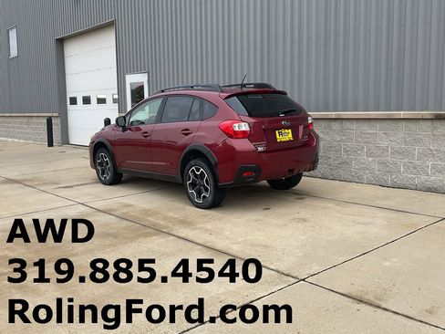 Used 2014 Subaru Crosstrek 2.0i Premium w/ Moonroof Package image 3