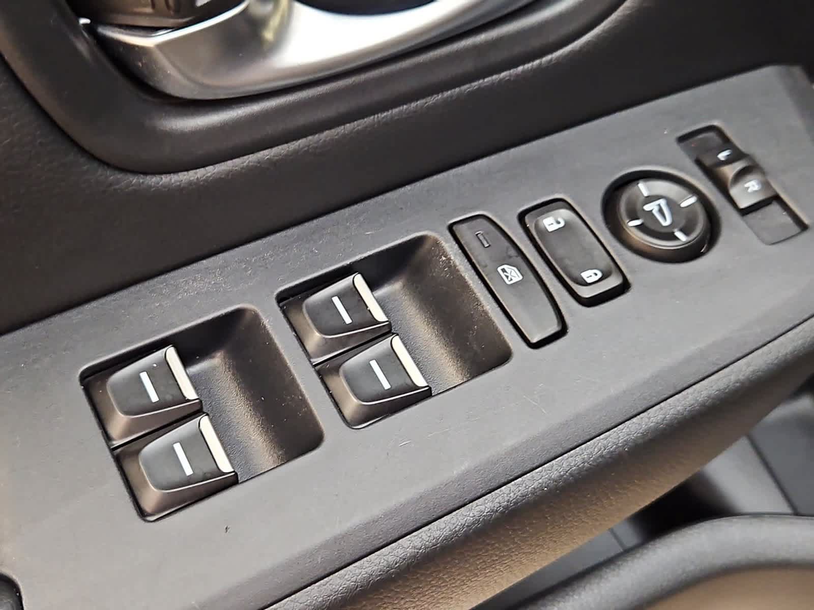 Certified 2025 Honda Pilot EX-L image 17