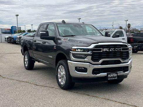New 2026 RAM 2500 Big Horn AWD/4WD image 10