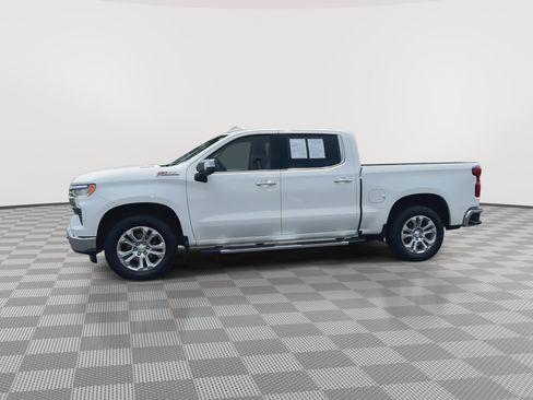 Used 2025 Chevrolet Silverado 1500 LTZ w/ LTZ Premium Package AWD/4WD image 5