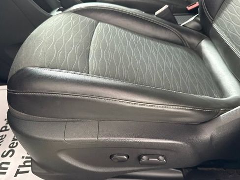 Used 2015 Buick Encore FWD image 14