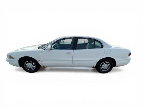 Used 2005 Buick Le Sabre Custom image 2