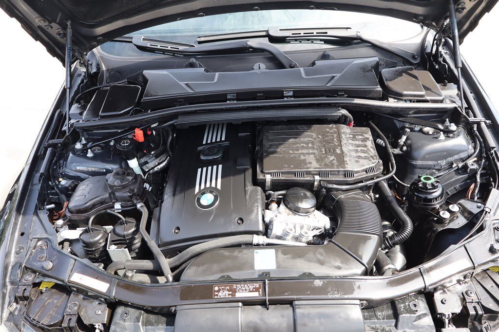 Used 2008 BMW 335i Convertible RWD image 42