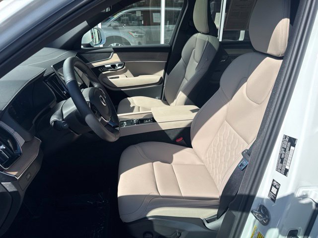 Certified 2026 Volvo XC90 B5 Plus AWD/4WD image 20