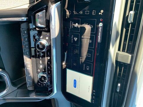 New 2025 GMC Sierra 1500 Denali w/ Denali Reserve Package image 22