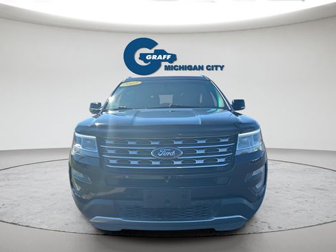 Used 2017 Ford Explorer Limited AWD/4WD image 8