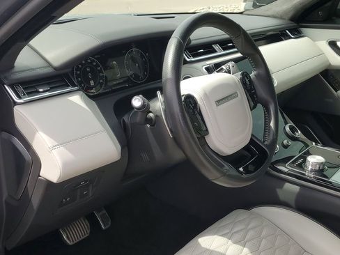 Used 2020 Land Rover Range Rover Velar SV Autobiography Dynamic image 9