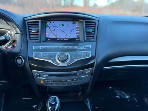 Used 2019 INFINITI QX60 Luxe w/ Essential Package image 19