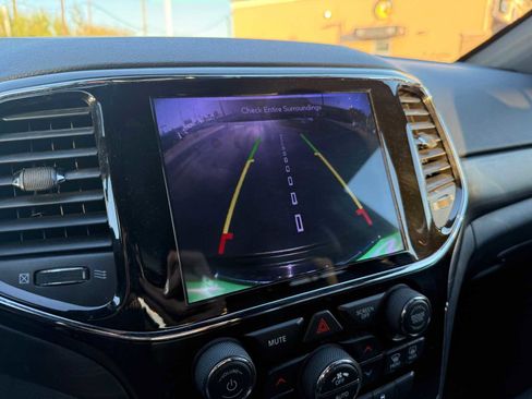 Used 2020 Jeep Grand Cherokee Altitude image 19